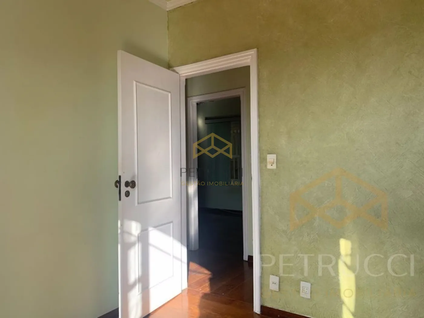 Comprar Casa / Térrea em Campinas R$ 1.050.000,00 - Foto 3
