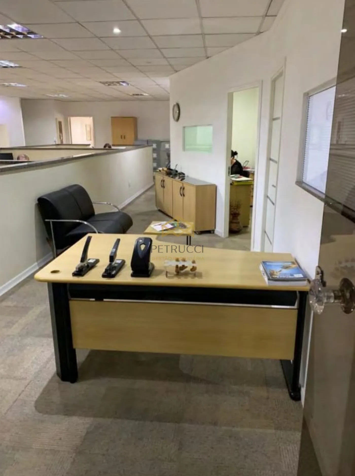Alugar Comercial / Prédio em Valinhos R$ 8.000,00 - Foto 9