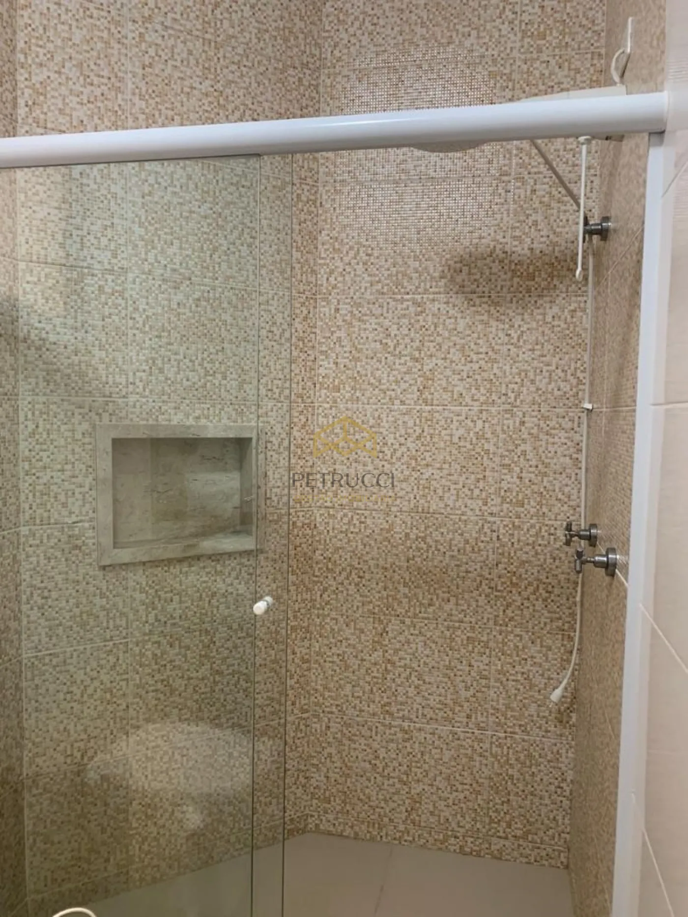 Alugar Casa / Térrea em Condomínio em Hortolândia R$ 6.000,00 - Foto 11