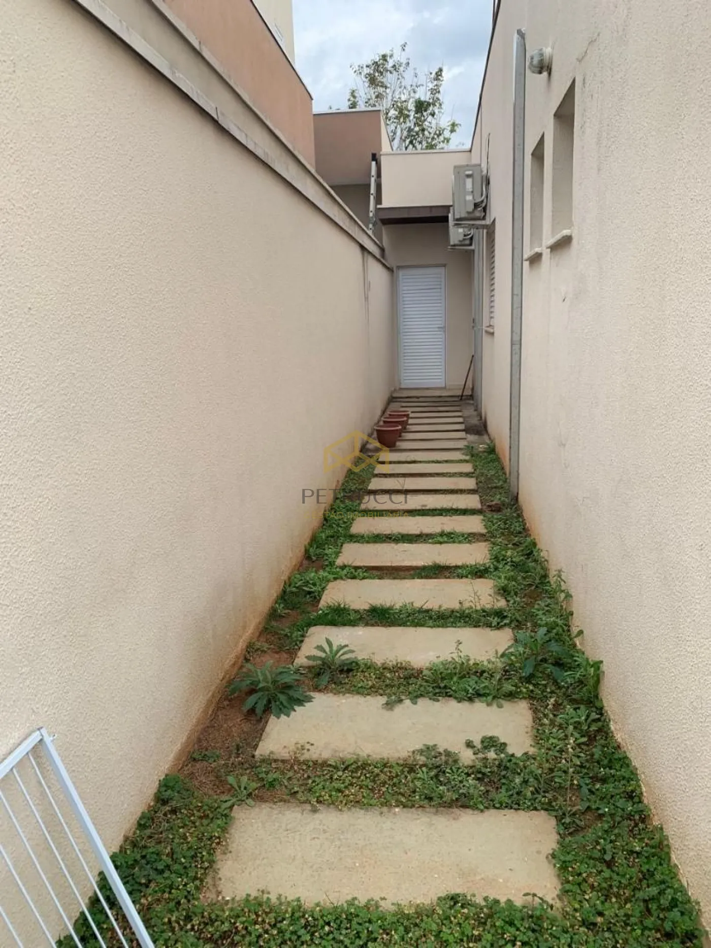 Alugar Casa / Térrea em Condomínio em Hortolândia R$ 6.000,00 - Foto 22