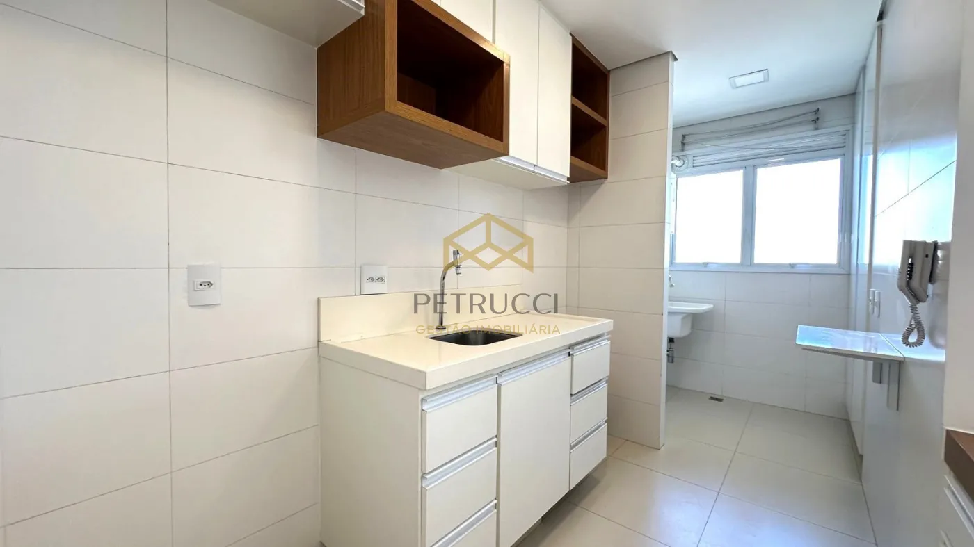 Comprar Apartamento / Padrão em Campinas R$ 1.100.000,00 - Foto 13