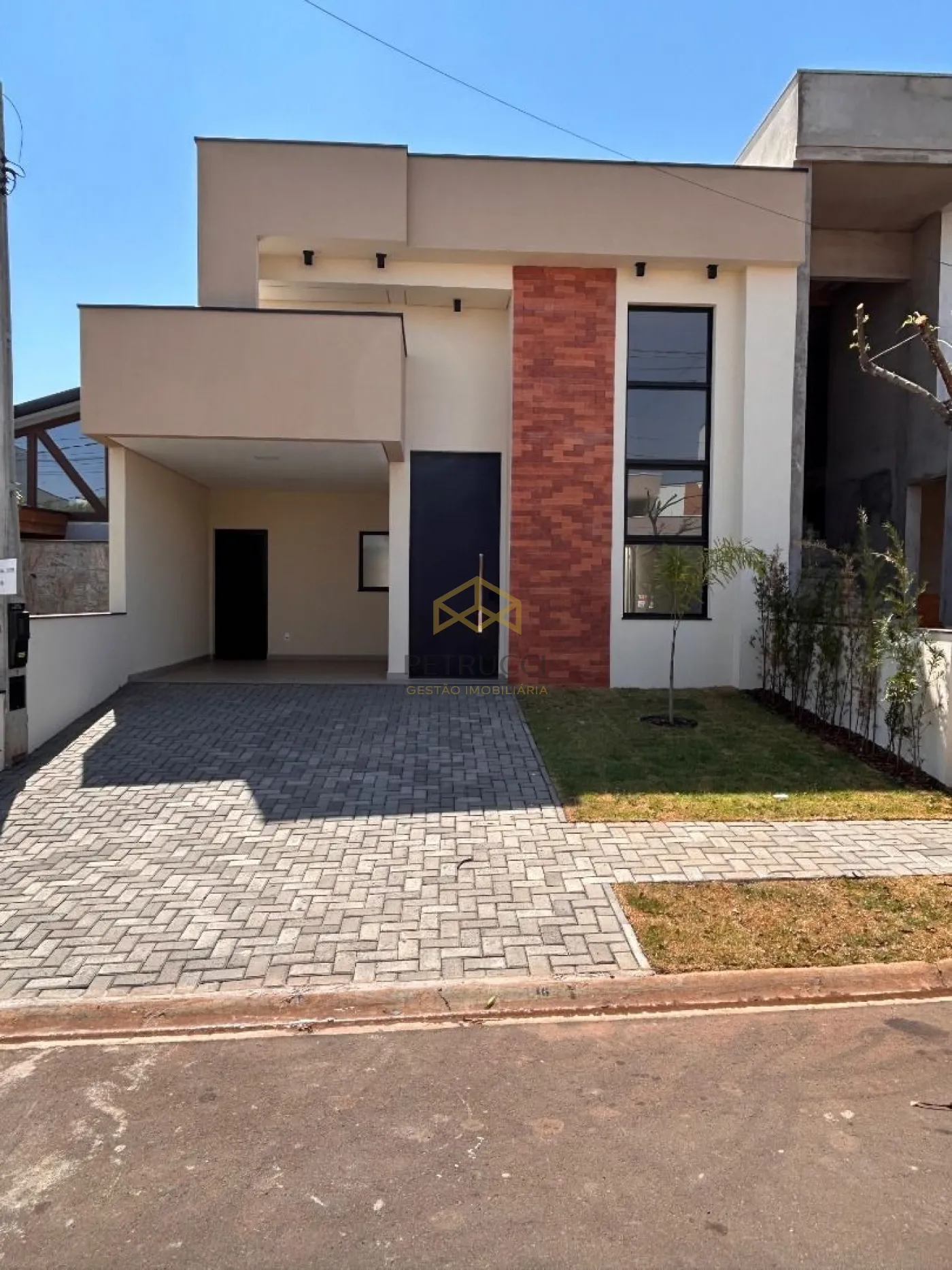 Alugar Casa / Térrea em Condomínio em Paulínia R$ 6.000,00 - Foto 1