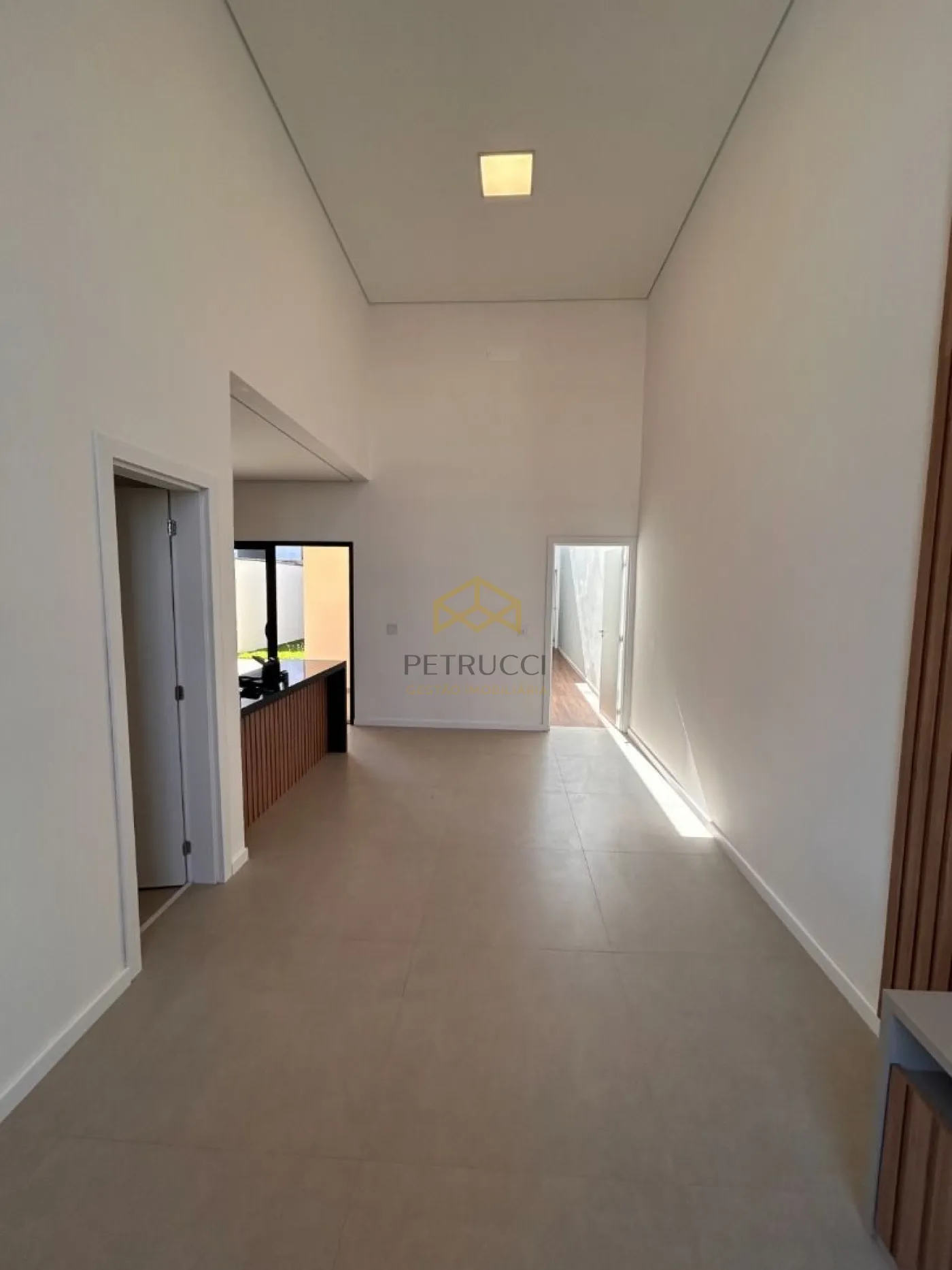Alugar Casa / Térrea em Condomínio em Paulínia R$ 6.000,00 - Foto 3