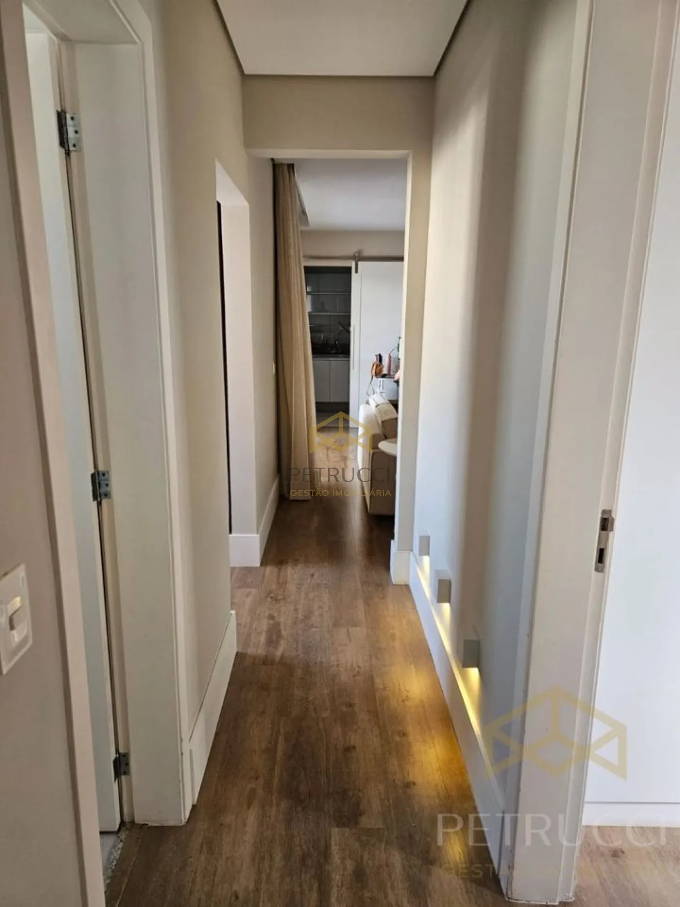 Comprar Apartamento / Padrão em Campinas R$ 950.000,00 - Foto 9