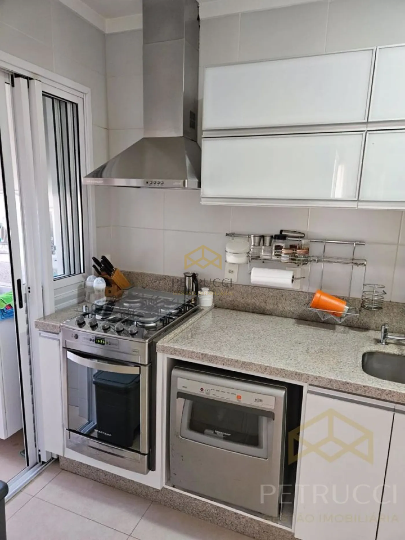 Comprar Apartamento / Padrão em Campinas R$ 950.000,00 - Foto 15