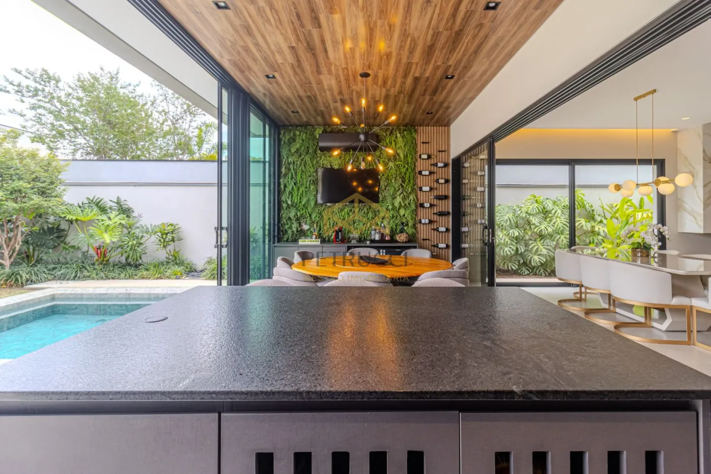 Comprar Casa / Sobrado em Condomínio em Campinas R$ 3.280.000,00 - Foto 10