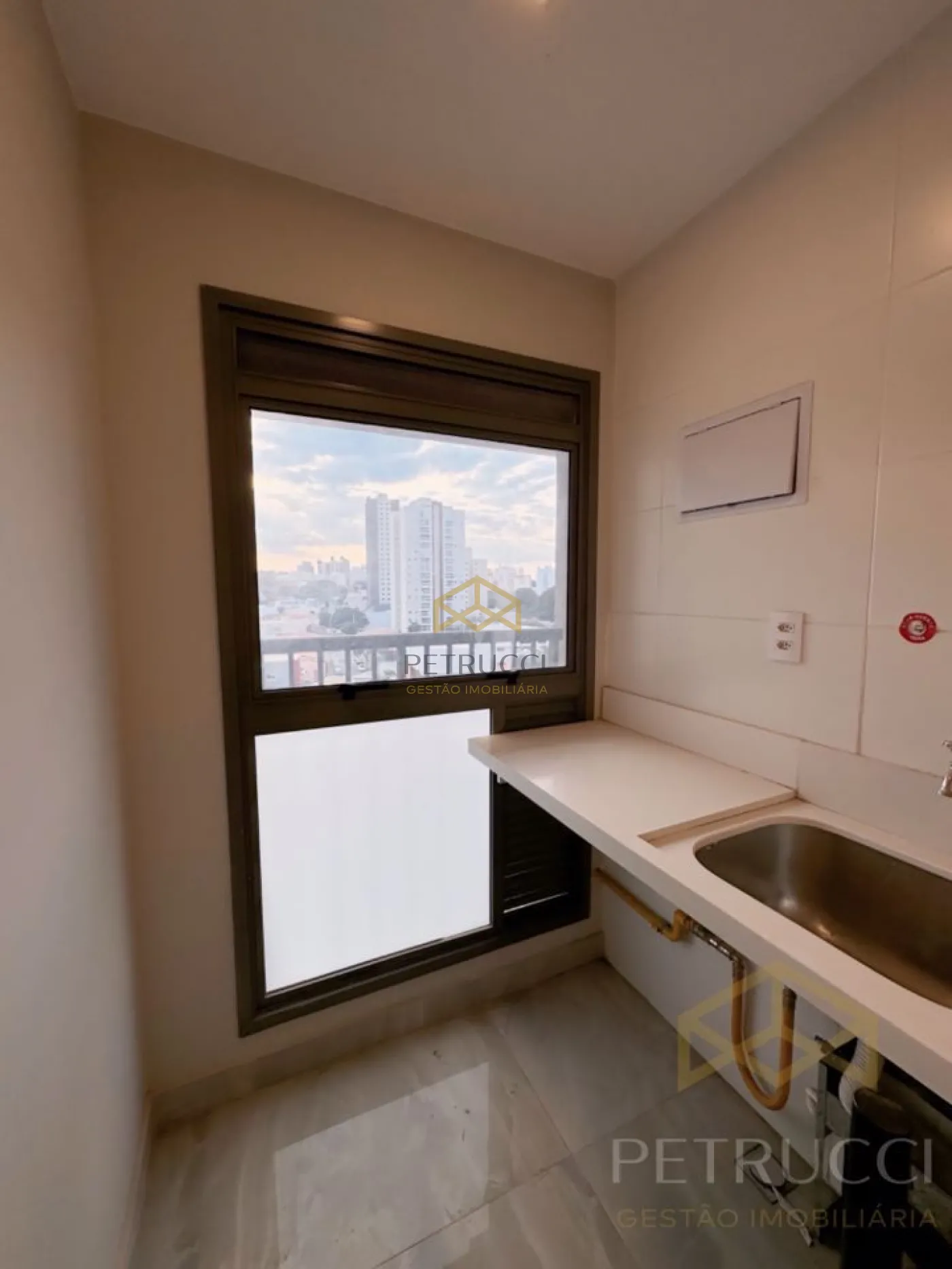 Comprar Apartamento / Padrão em Campinas R$ 1.065.000,00 - Foto 6