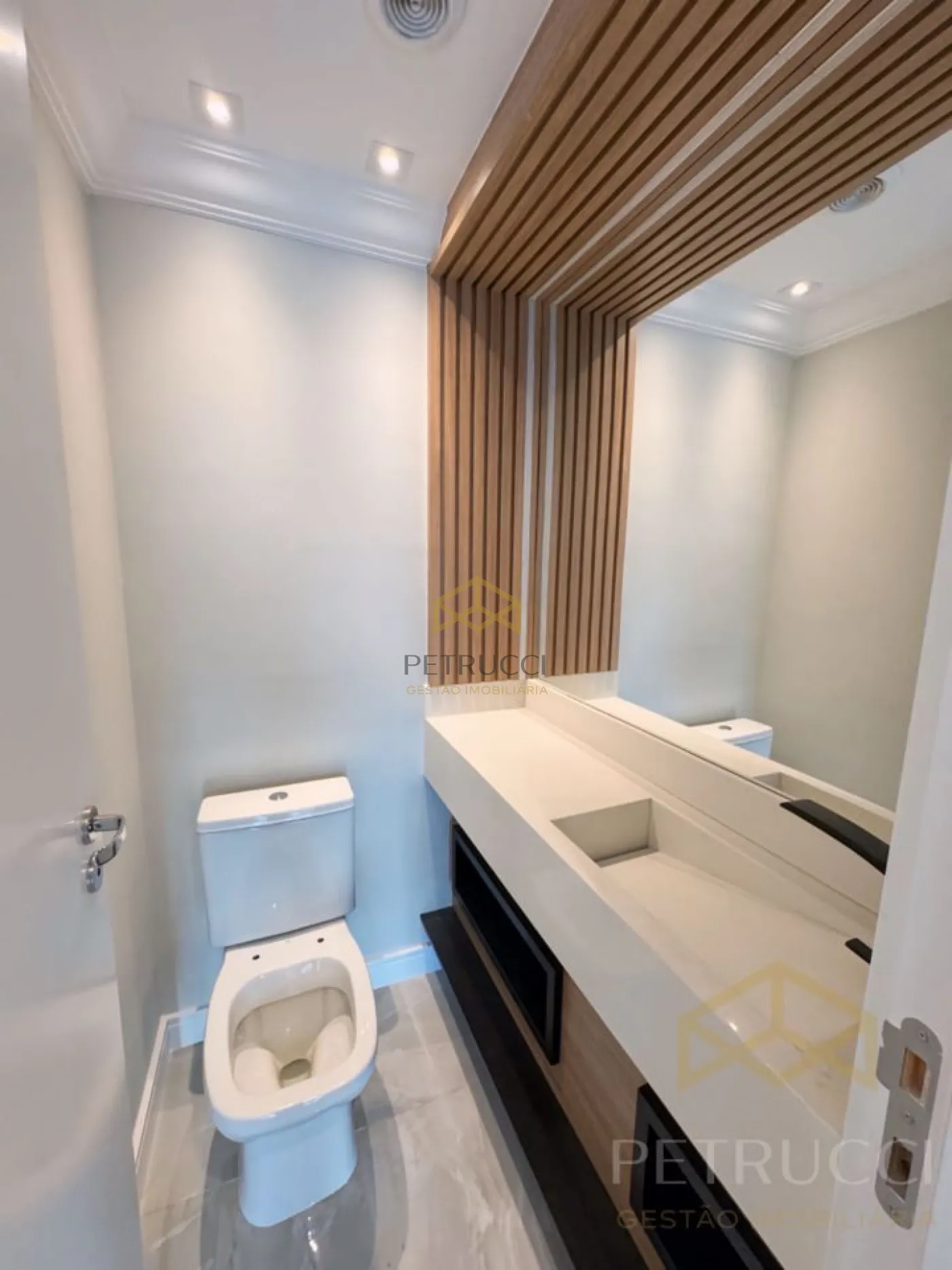 Comprar Apartamento / Padrão em Campinas R$ 1.065.000,00 - Foto 9