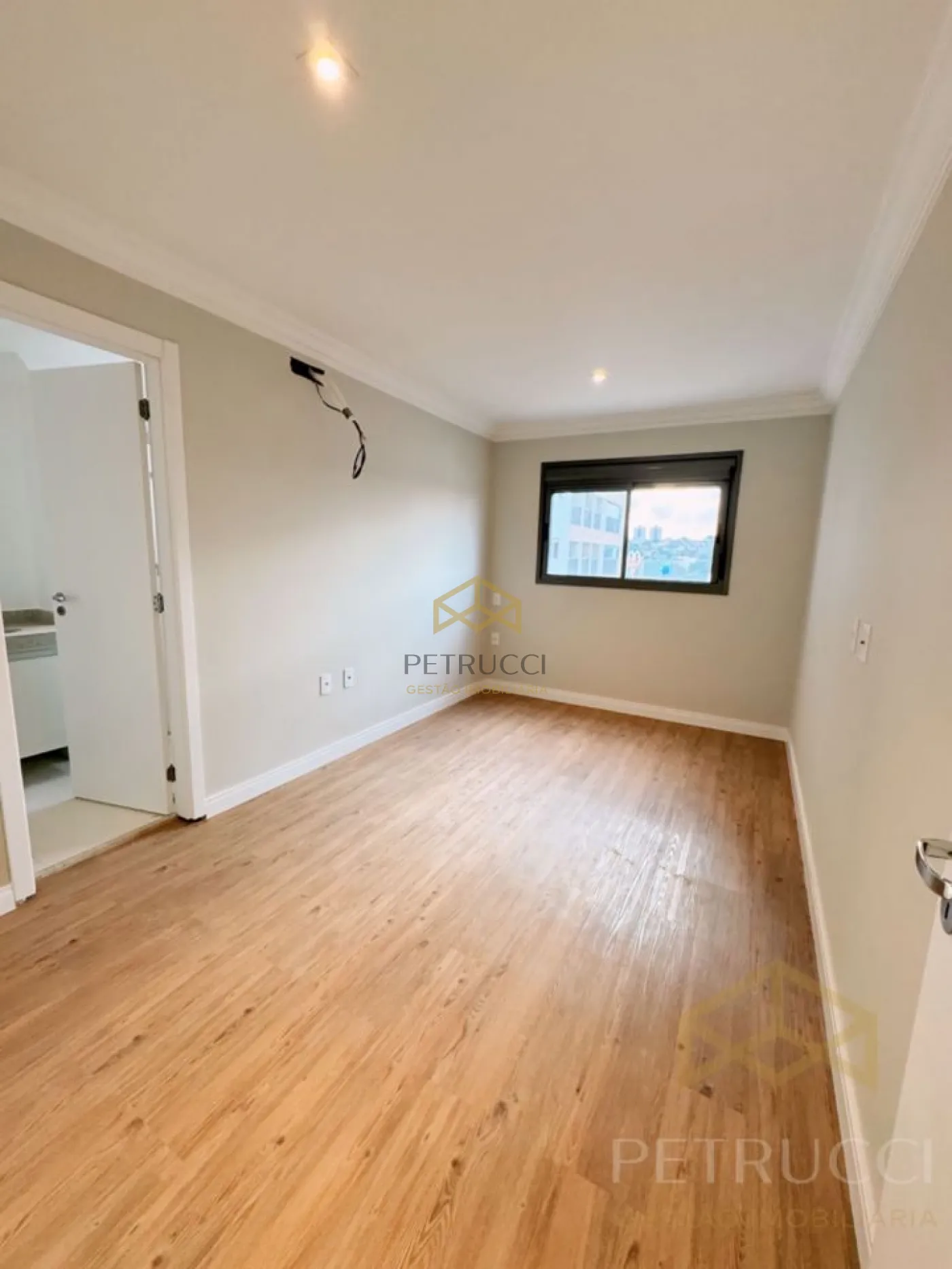 Comprar Apartamento / Padrão em Campinas R$ 1.065.000,00 - Foto 15