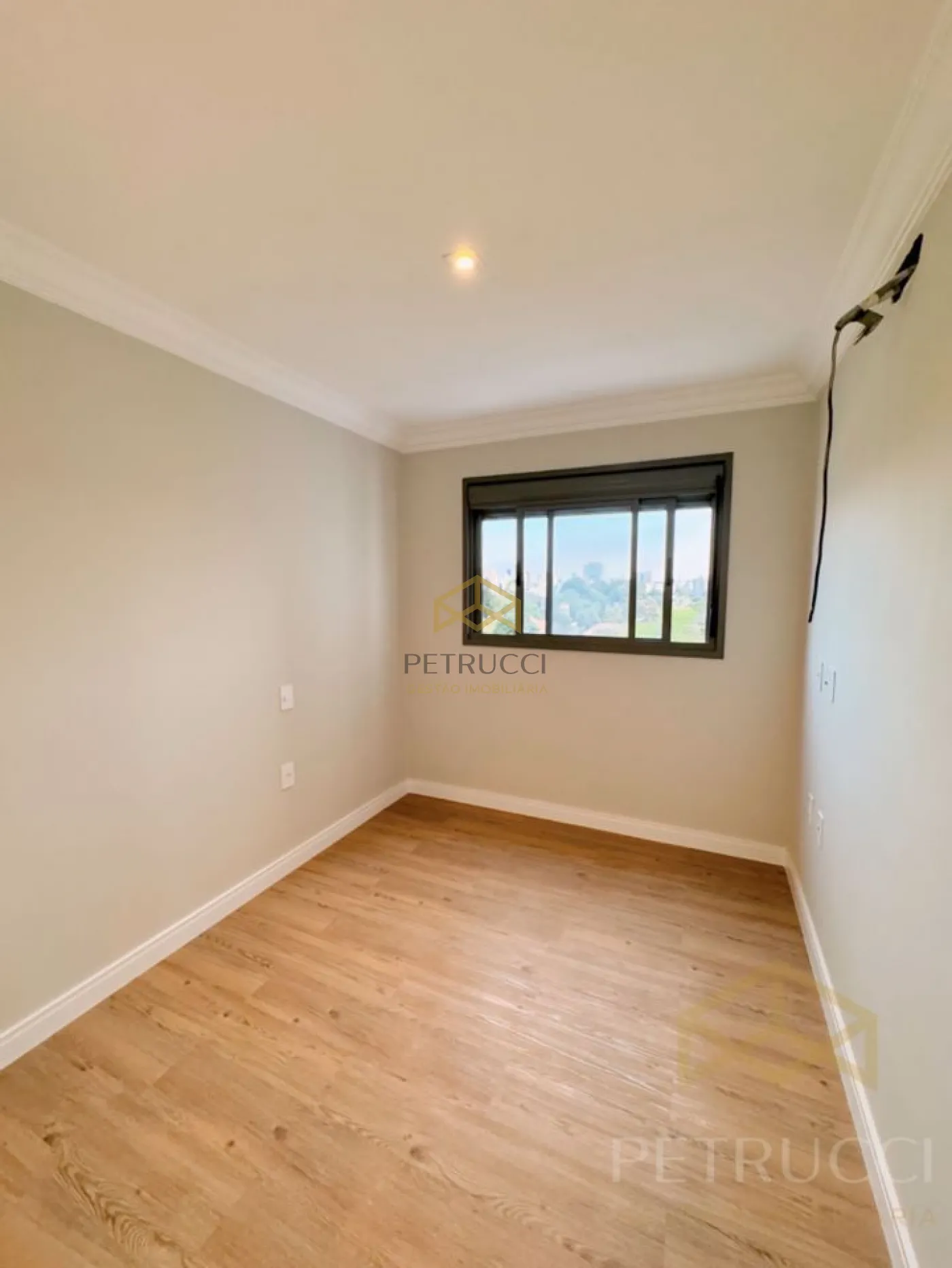 Comprar Apartamento / Padrão em Campinas R$ 1.065.000,00 - Foto 17