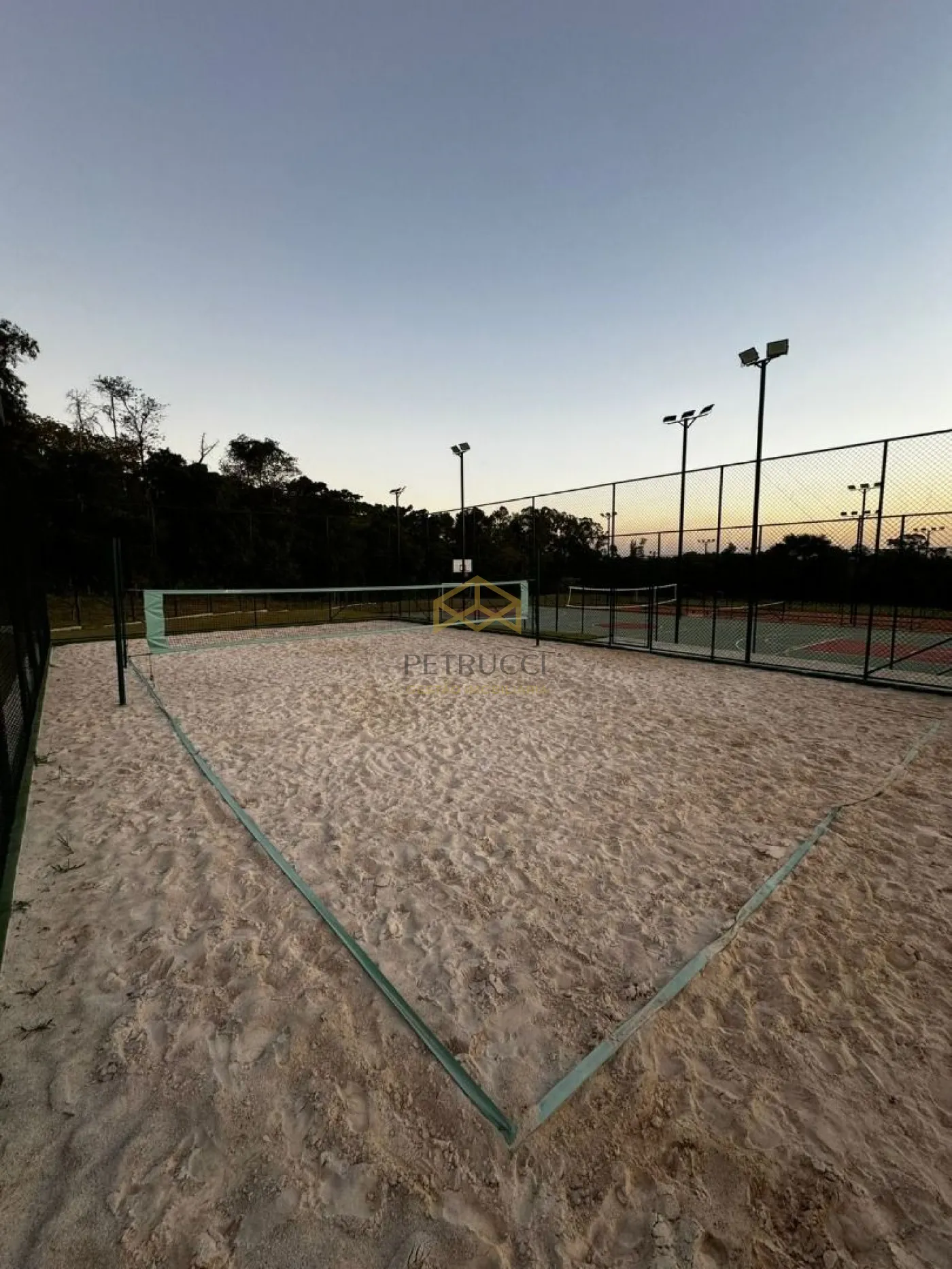 Comprar Terreno / Residencial em Condomínio em Campinas R$ 1.100.000,00 - Foto 19