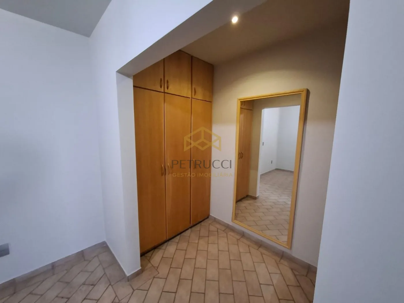 Comprar Casa / Sobrado em Campinas R$ 910.000,00 - Foto 18