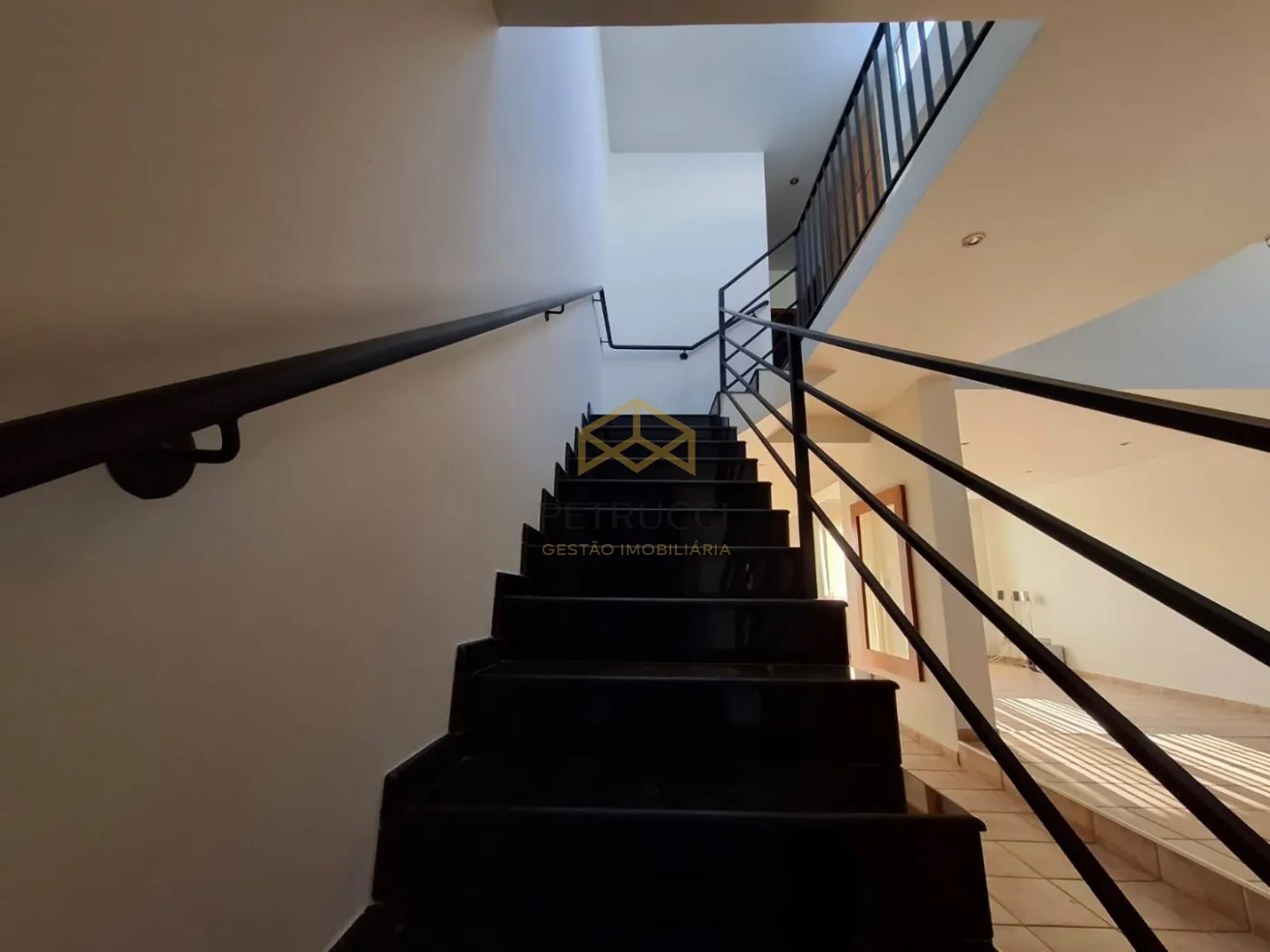 Comprar Casa / Sobrado em Campinas R$ 910.000,00 - Foto 27