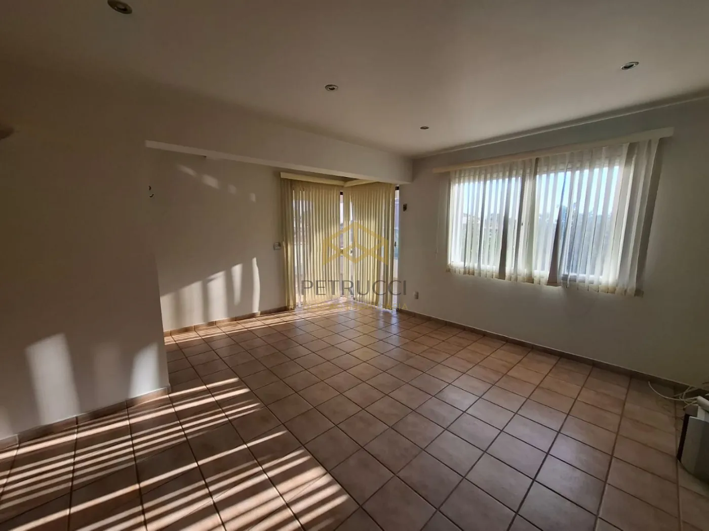 Comprar Casa / Sobrado em Campinas R$ 910.000,00 - Foto 35