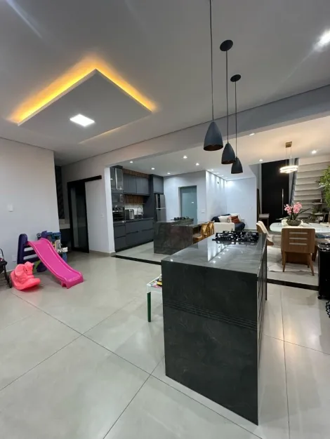 imagem 3 - Casa - Sobrado em Condomínio imagem 3 - Casa - Sobrado em Condomínio